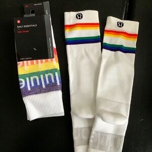 Lulu lemon socks